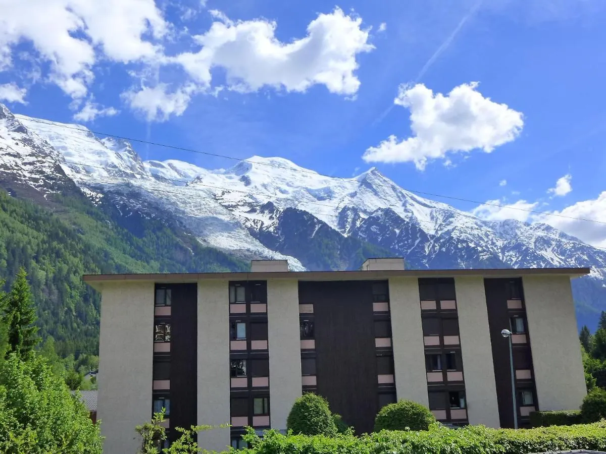 Apartment Arve 1 Et 2-4 By Interhome Chamonix 0*,  França