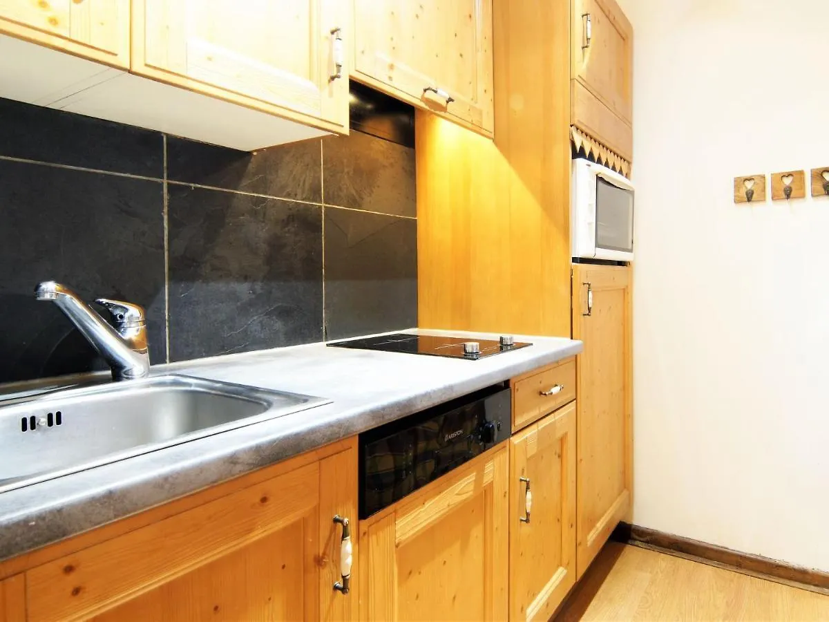 Apartment Arve 1 Et 2-4 By Interhome Chamonix